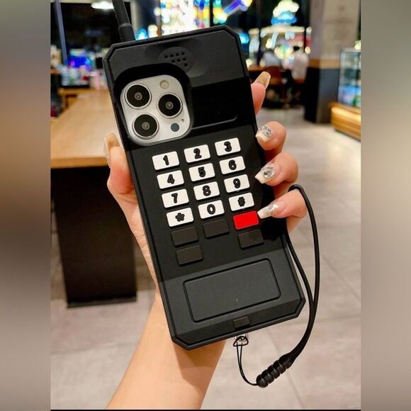 Retro Mobile Phone-Themed Case for iPhone 16 Pro Max - Picture 1 of 7